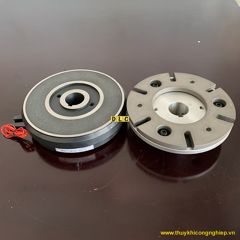 Ly hợp thắng từ